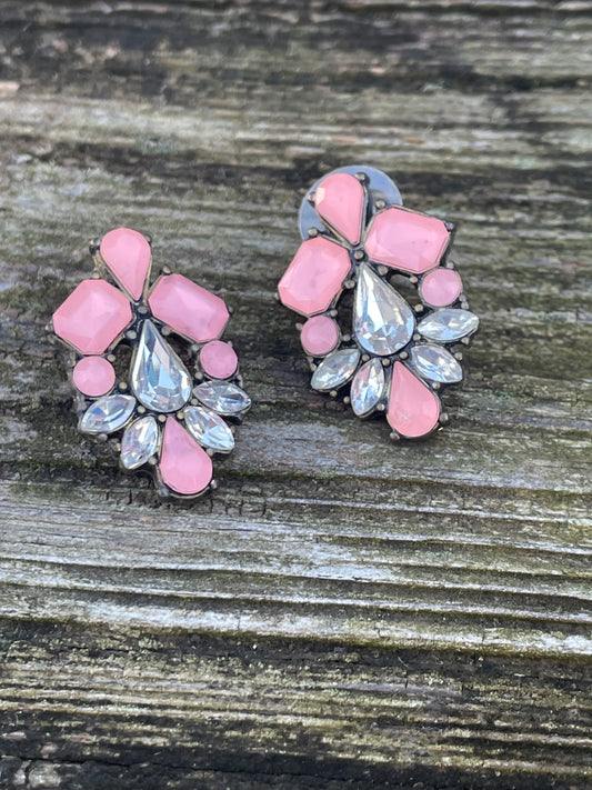 Glow Glass Stud earrings