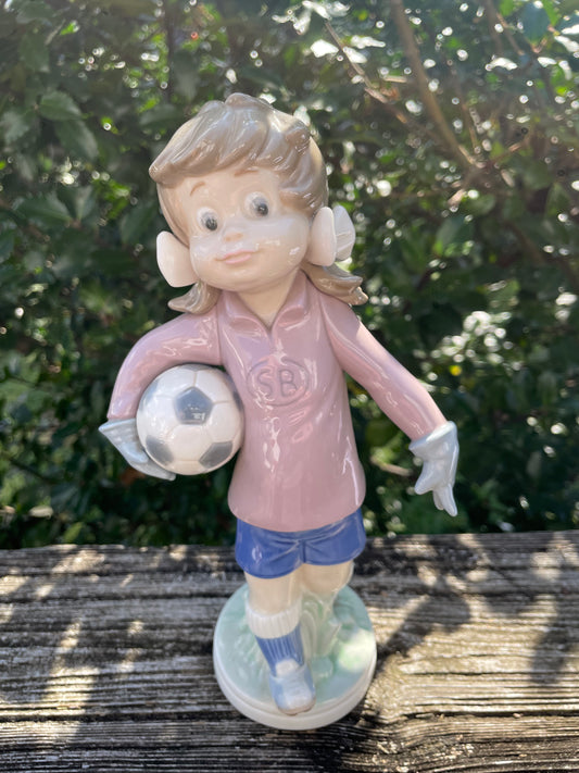 Lladro “Billy” Soccer Player