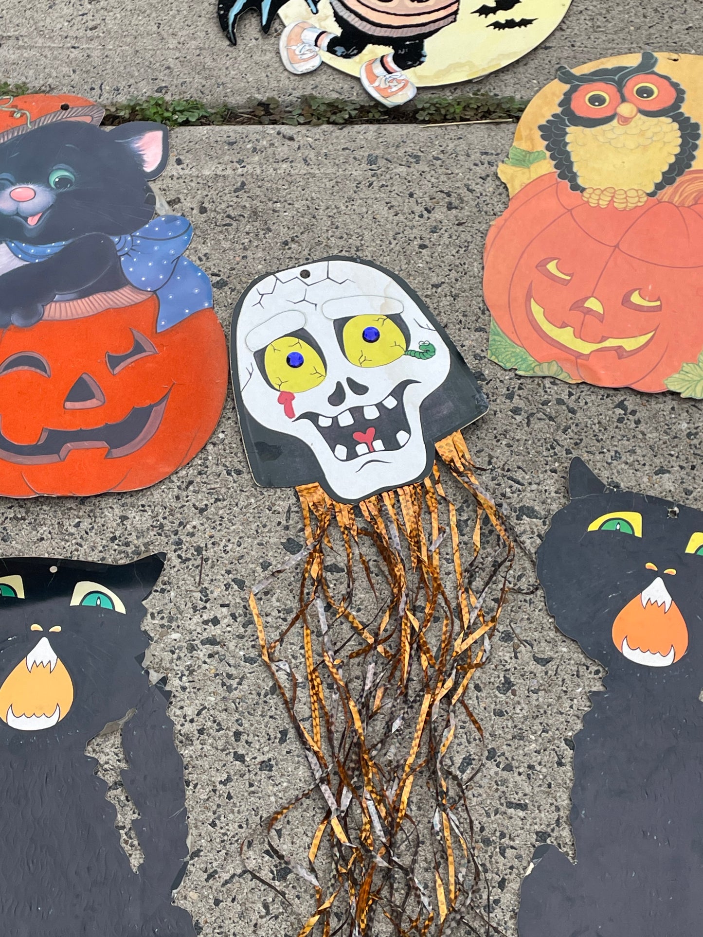 Lot of 7 vintage HALLOWEEN Cut Outs